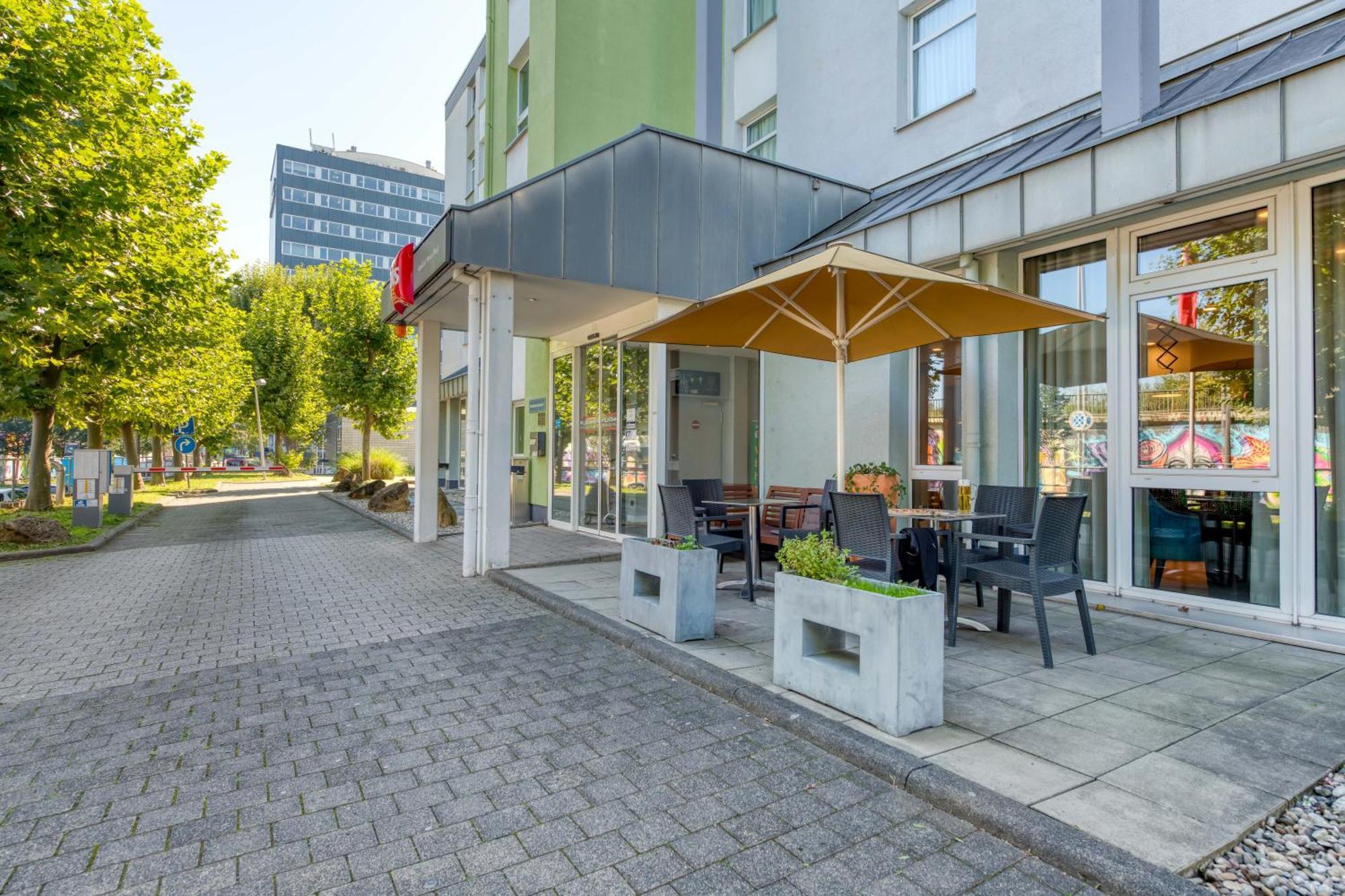 Ibis Hotel Frankfurt Messe West Frankfurt am Main Eksteriør bilde